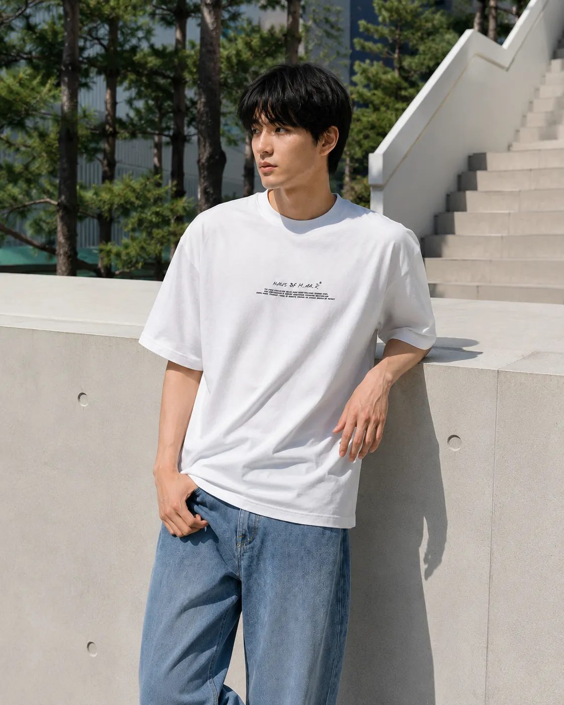 ARCHIVE LOGO OVERSIZED TEE white